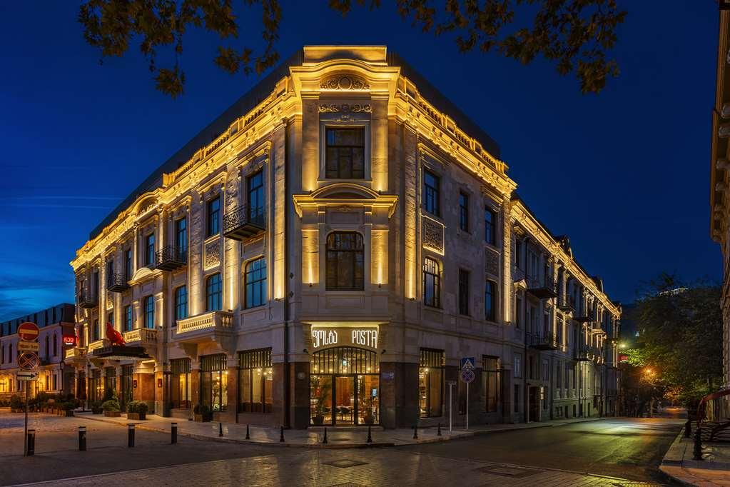 Radisson Red Tbilisi Hotel Exterior foto